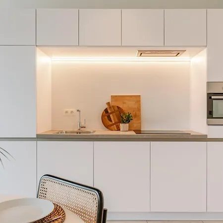 Apartment Huswell - Charming With Terrace In Antwerp