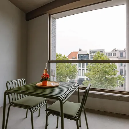Huswell - Charming With Terrace In Antwerp